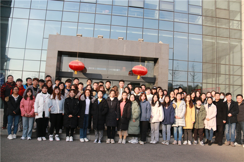 走進(jìn)美林|大數(shù)據(jù)教育熱火朝天，人才培養(yǎng)之路該如何穩(wěn)步走下去？