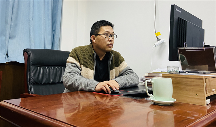 應(yīng)用型大數(shù)據(jù)人才這樣培養(yǎng)才有效！——專(zhuān)訪西安理工大學(xué)段剛龍