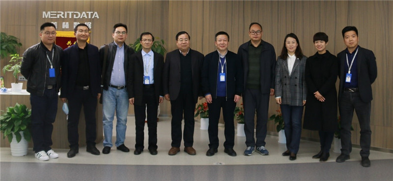 西安航空職業(yè)技術(shù)學(xué)院院長(zhǎng)趙居禮一行蒞臨美林?jǐn)?shù)據(jù)調(diào)研交流