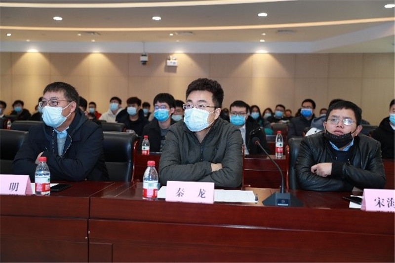 國網(wǎng)河南電力信通公司數(shù)據(jù)管理中心主任秦龍