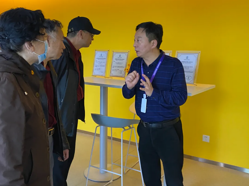 美林?jǐn)?shù)據(jù)董事長