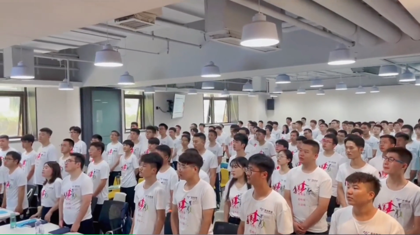 美林數據2021屆畢業生宣誓